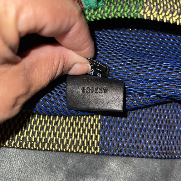 Preloved Gucci woven rubber tote bag excellent condition 16”X17” every day use - Picture 9 of 12